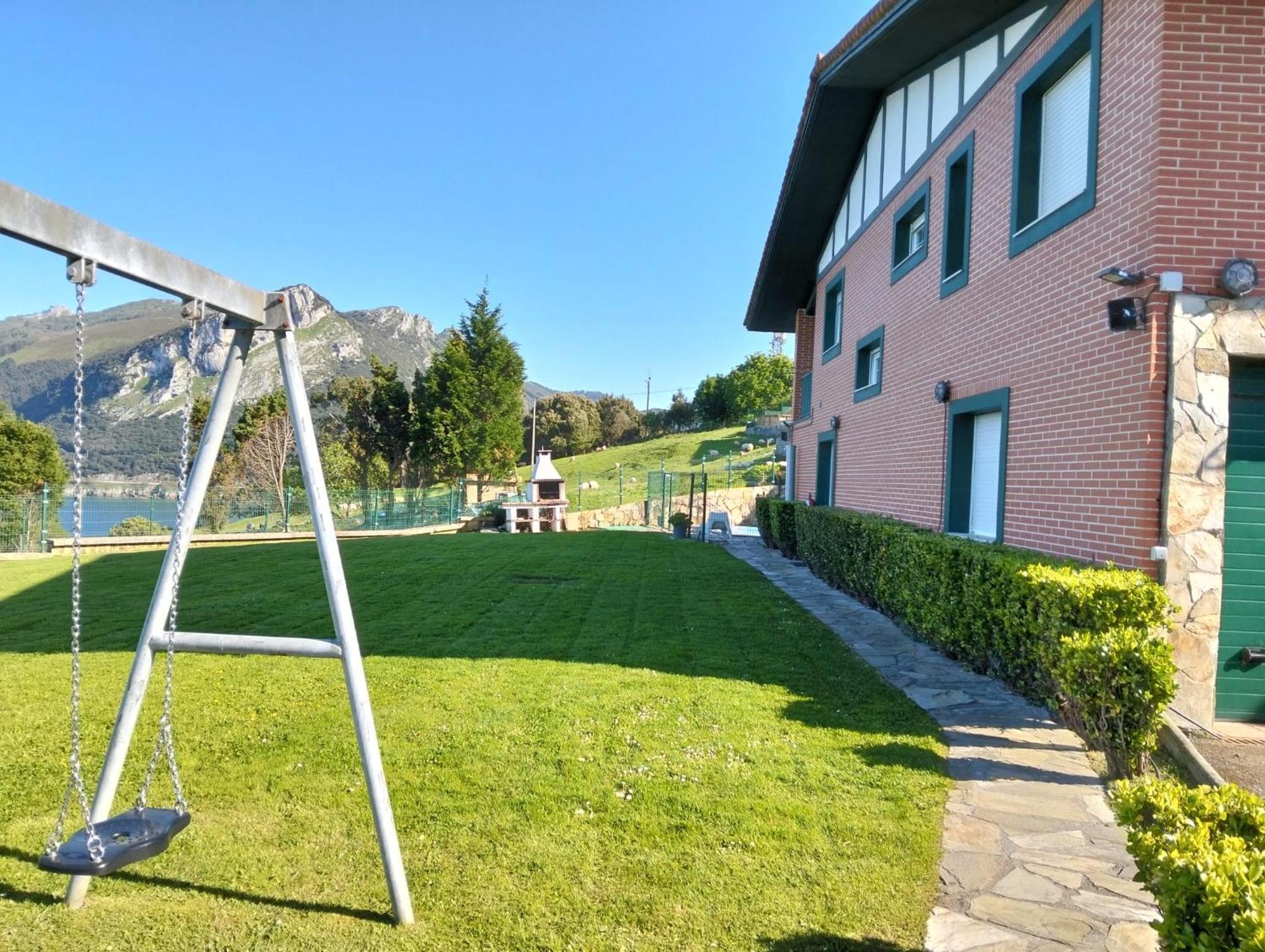Villa La Ballena De Sonabia Ориньон Экстерьер фото